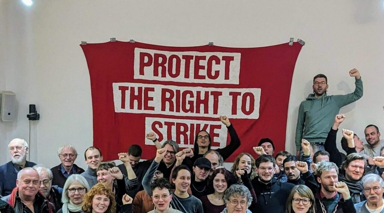 Protect the right to strike banner